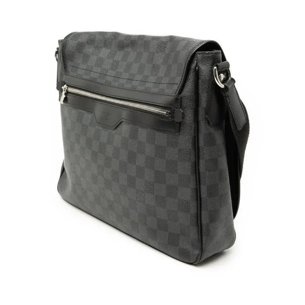 Louis Vuitton Damier Graphite Daniel MM Shoulder Bag Black